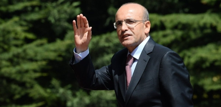 Bloomberg’den Şimşek analizi: Tek başına çözüm olmaz