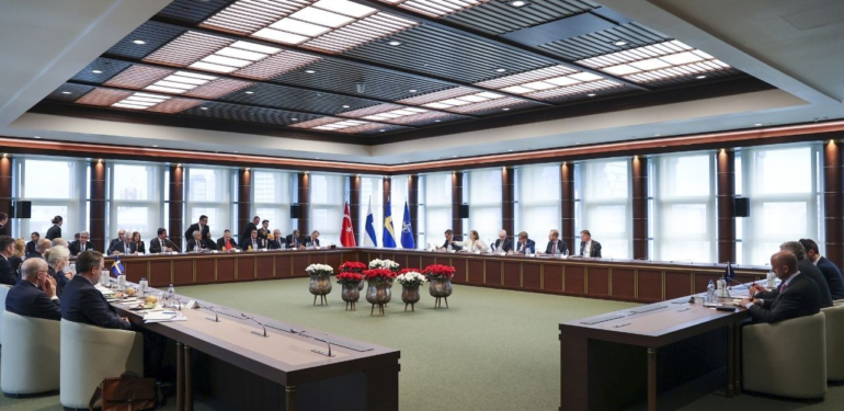 Dörtlü NATO toplantısı sona erdi