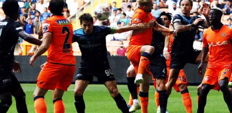 Haftanın zorlu maçında kazanan Başakşehir!