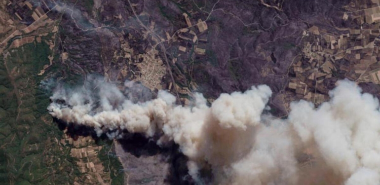 Komşudaki facia uzaydan görüntülendi