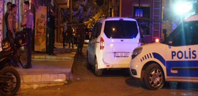 Siirt’te Erkek Vahşeti: Evi Ateşe Verip intihar Etti