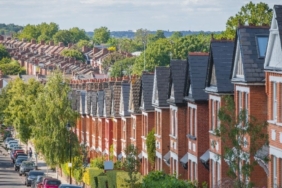 ingilterede-kiralik-konut-fiyatlarinda-rekor-artis-pXiQJ5qm.jpg