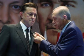 iyi-partiden-akpye-gecen-nebi-hatipoglundan-belediye-baskanligi-sinyali-3YVfpBWe.jpg
