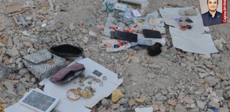 Polis memuru ‘Savcı istiyor’ diye geri aldı, savcı ‘tehdit etti’ iddiası: Depremde yıkılan binadan çıkarılan ziynet eşyaları kayıp