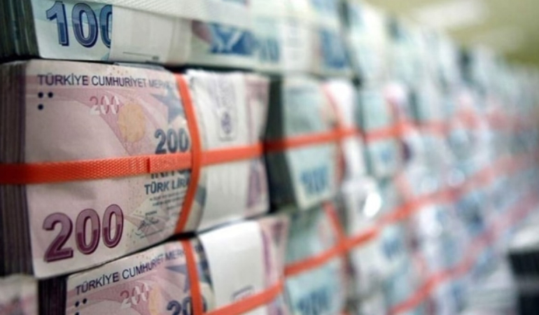 Bütçede açık 1trilyona dayandı