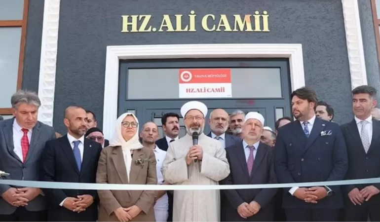 Diyanet İşleri Başkanı tartışma konusu oldu: Kelimeişehadeti yanlış mı getirdi?