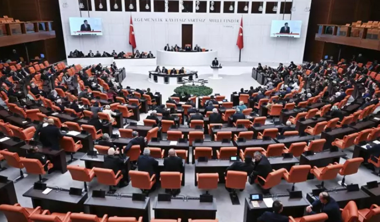 TBMM açılıyor: Yeni dönemde gündemde neler var?
