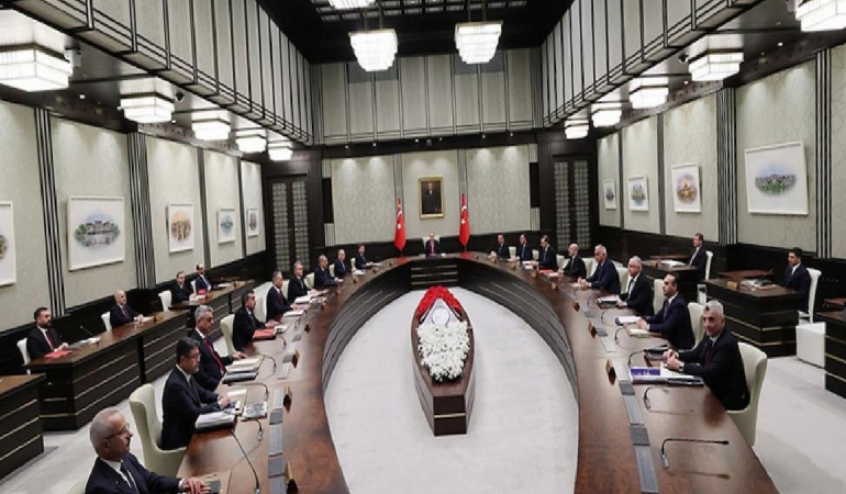 Kabine değişikliğinde isim krizi