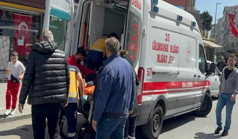 İstanbul Valiliği: Panik nedeniyle yüksekten atlayan 151 kişi yaralandı