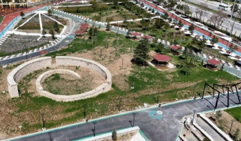 Belediye AKP’den CHP’ye geçmişti! Millet bahçesine Bülent Ecevit’in ismi verildi