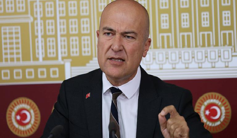 CHP’den, Erdoğan’ın “Gelin el ele verelim” çağrısına ilk yanıt: Anayasayı tanımayan adamla anayasa yapılmaz