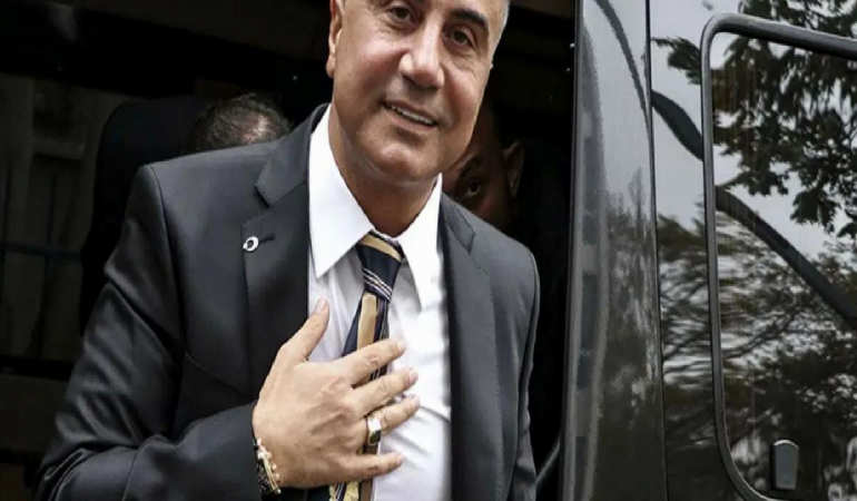Sedat Peker uzun süren sessizliğini bozdu… Türkiye’ye döneceği iddialarına yanıt verdi: ‘Yaşadığım sürece 3 kişiyi affetmeyeceğim’