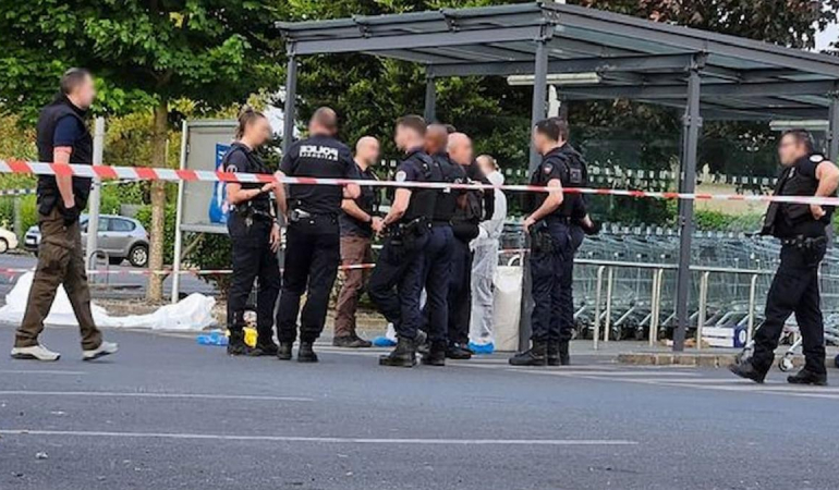 Türk genci baltayla vahşice öldürüldü: Fransa karıştı