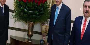 kucuk-ortaktan-ittifakina-sert-mesaj-czyyPR9H.jpg