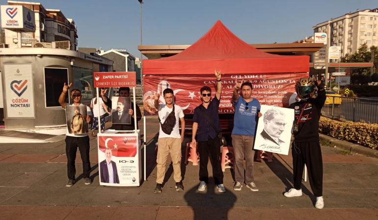 Zafer Partisi Çekmeköy Başkanlığı Vatandaşları 8-9 Ağustos 57. Alay Zafer Yürüyüşüne Davet Etti