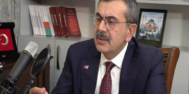 geri-zek-liya-anlatir-gibi-anlatiyoruz-diyen-bakan-tekinden-geri-adim-gLVTYeNI.jpg