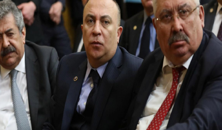 MHP’nin kilit isminden cezaevindeki CHP’li başkana övgü