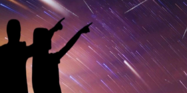 bu-gece-gokyuzunde-solen-var-meteor-yagmuru-geliyor-dgR4JK8D.jpg