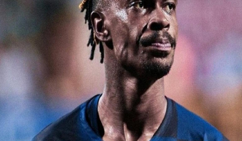 fenerbahce-lincoln-henriquenin-sozlesmesini-feshetti-XxcLyJu5.jpg