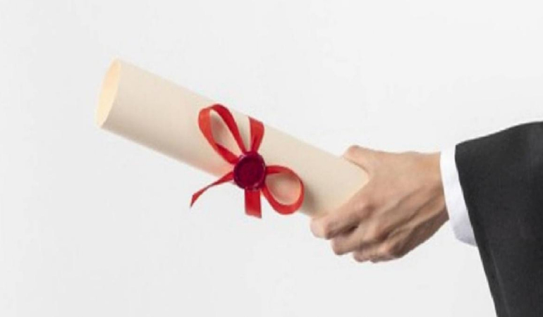 Sahte diploma skandalı: 3 saatte mühendislik diploması