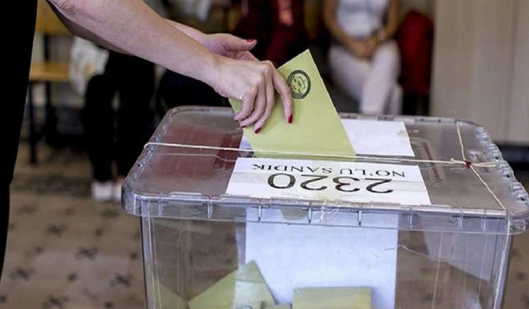 Son ankette çarpıcı sonuç: AKP geride kaldı fark giderek açılıyor