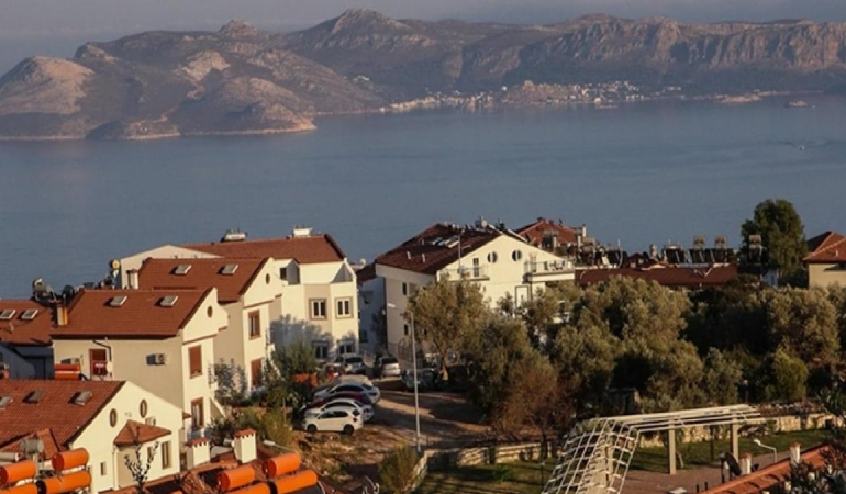 Türkler akın akın o ülkeye yerleşiyor, komşu Altın Vize cenneti oldu