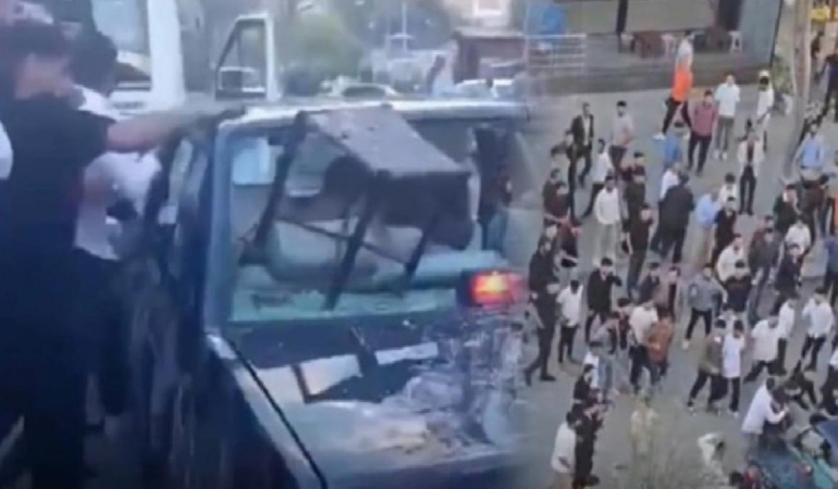 Araç içindeki üç askere linç girişimi!