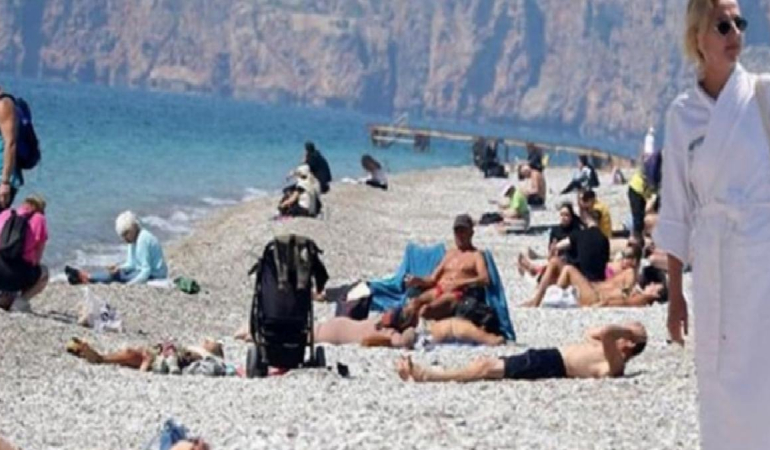 Milyonlarca çalışanı ilgilendiriyor: Seneye 14 gün izinle 43 gün tatil