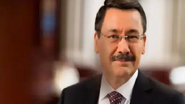 Operasyon haberi Melih Gökçek’e önceden bildirildi mi? Gece yarısı duyurdu!