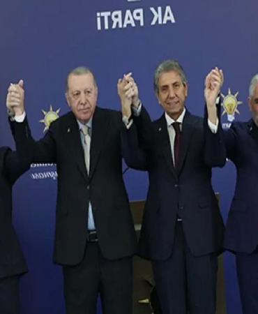 7-belediye-baskani-akpye-gecti-aralarinda-dikkat-ceken-isim-F9Qj2zZp.jpg