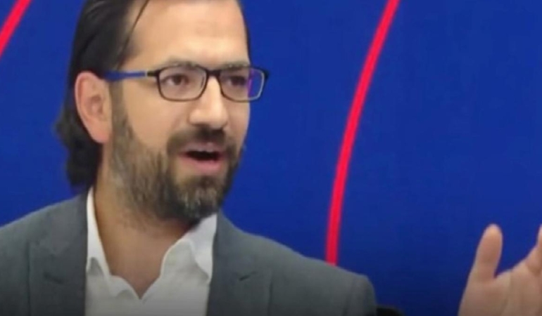 AKP’nin Bayrampaşa’da yaptıkları Hacı Yakışıklı’yı bile isyan ettirdi