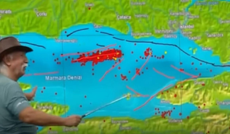 Şener Üşümezsoy 8 gün önce depremin yerini söylemişti!